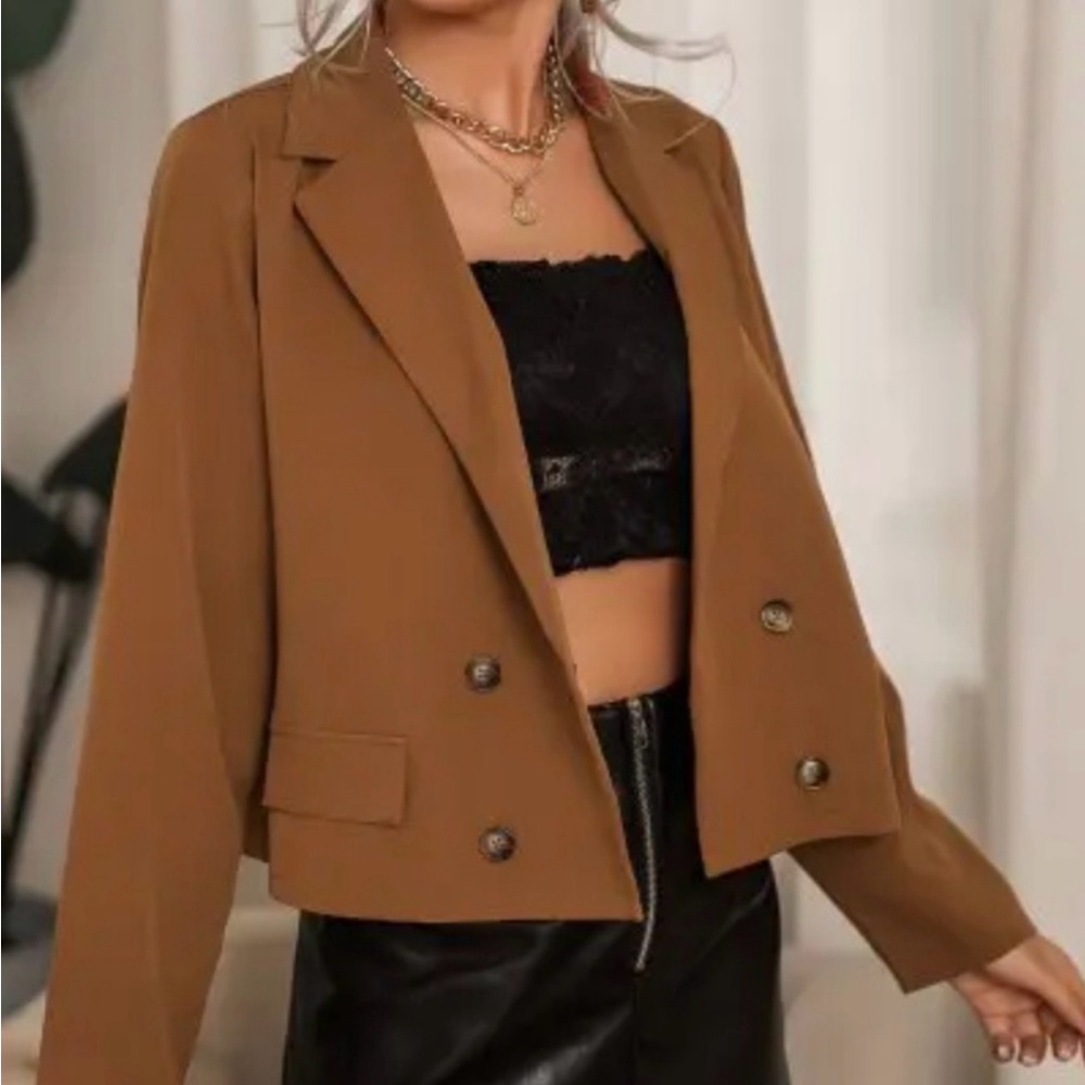 EUC-  Rachel Zoe Double-Breasted Cropped Blazer